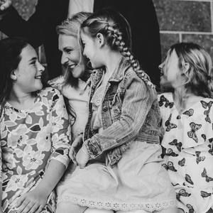 Meet your Posher, Casey